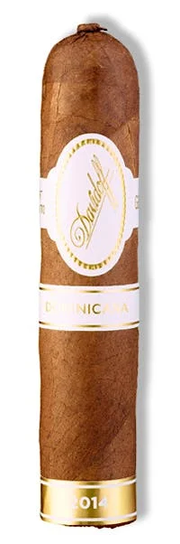Davidoff Dominicana Short Robusto | Gentlemen Prestige Cigar Review Davidoff Dominicana Short Robusto premium cigar review - luxury cigar tasting notes and recommendations