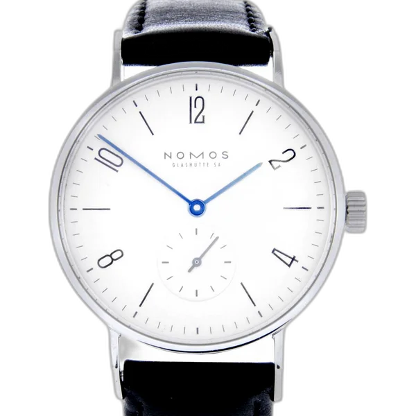 NOMOS 107