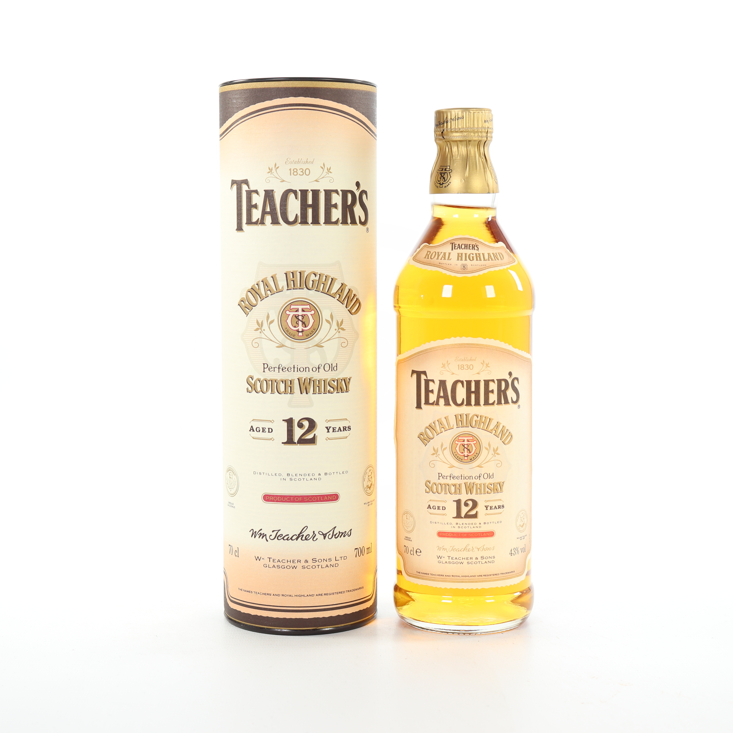 Teacher’s 12 Year Old - Premium Whiskey Review | Gentlemen Prestige